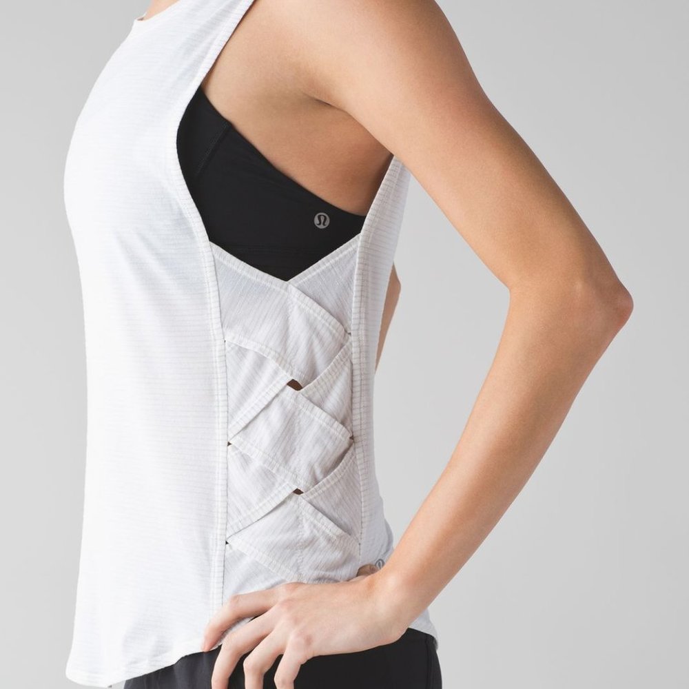 Lululemon var-city tank size 6 (mint)